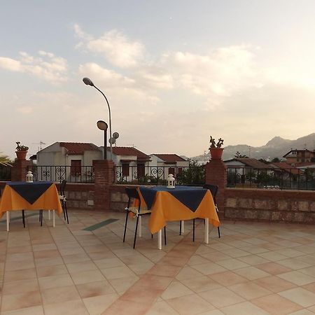 Villa Jovanna Letojanni Bagian luar foto