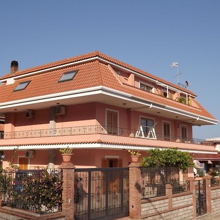 Villa Jovanna Letojanni Bagian luar foto
