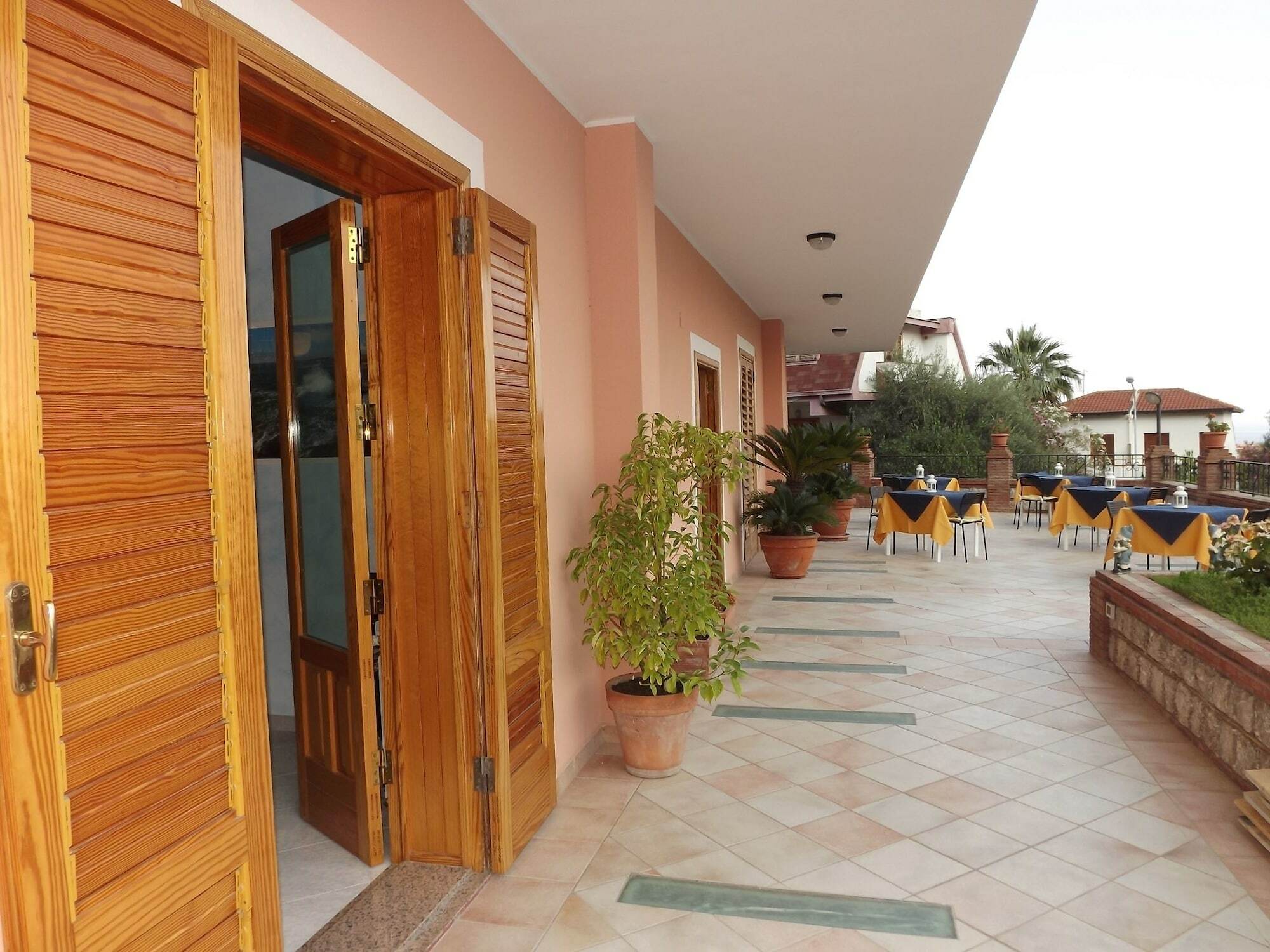 Villa Jovanna Letojanni Bagian luar foto